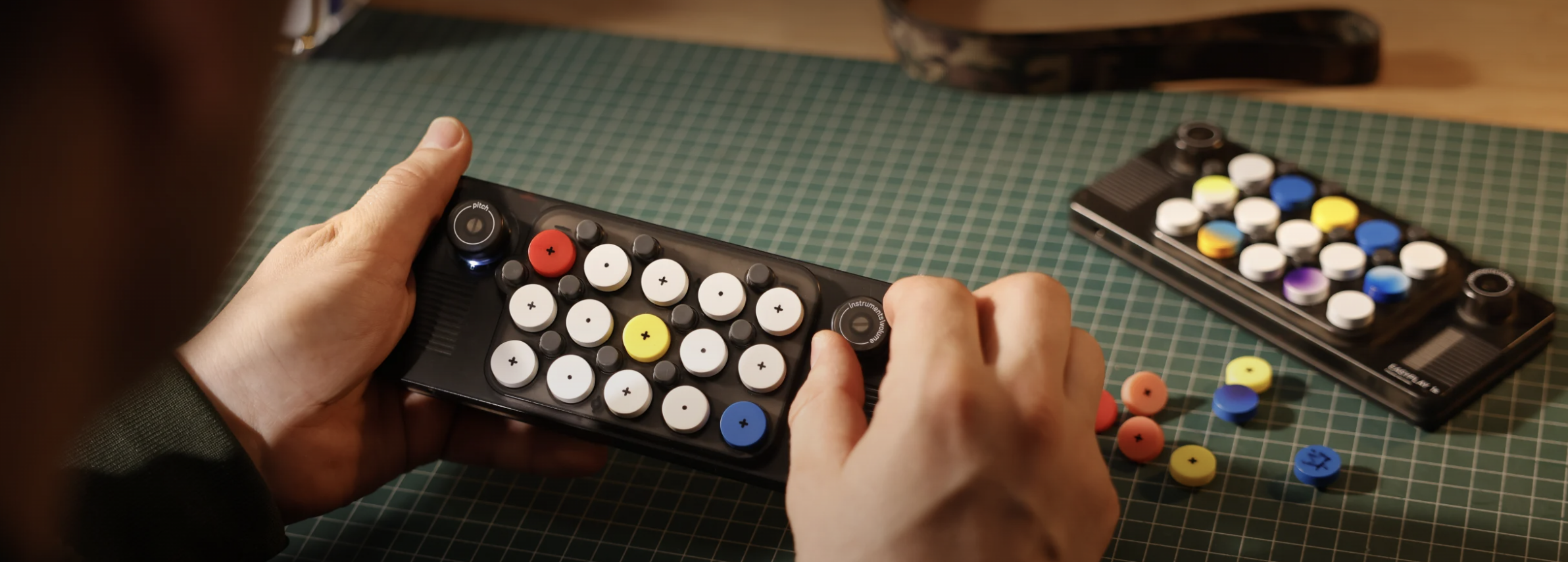 Easyplay EASYPLAY 1S: The Portable, Affordable And Powerful MIDI Keyboard By ...