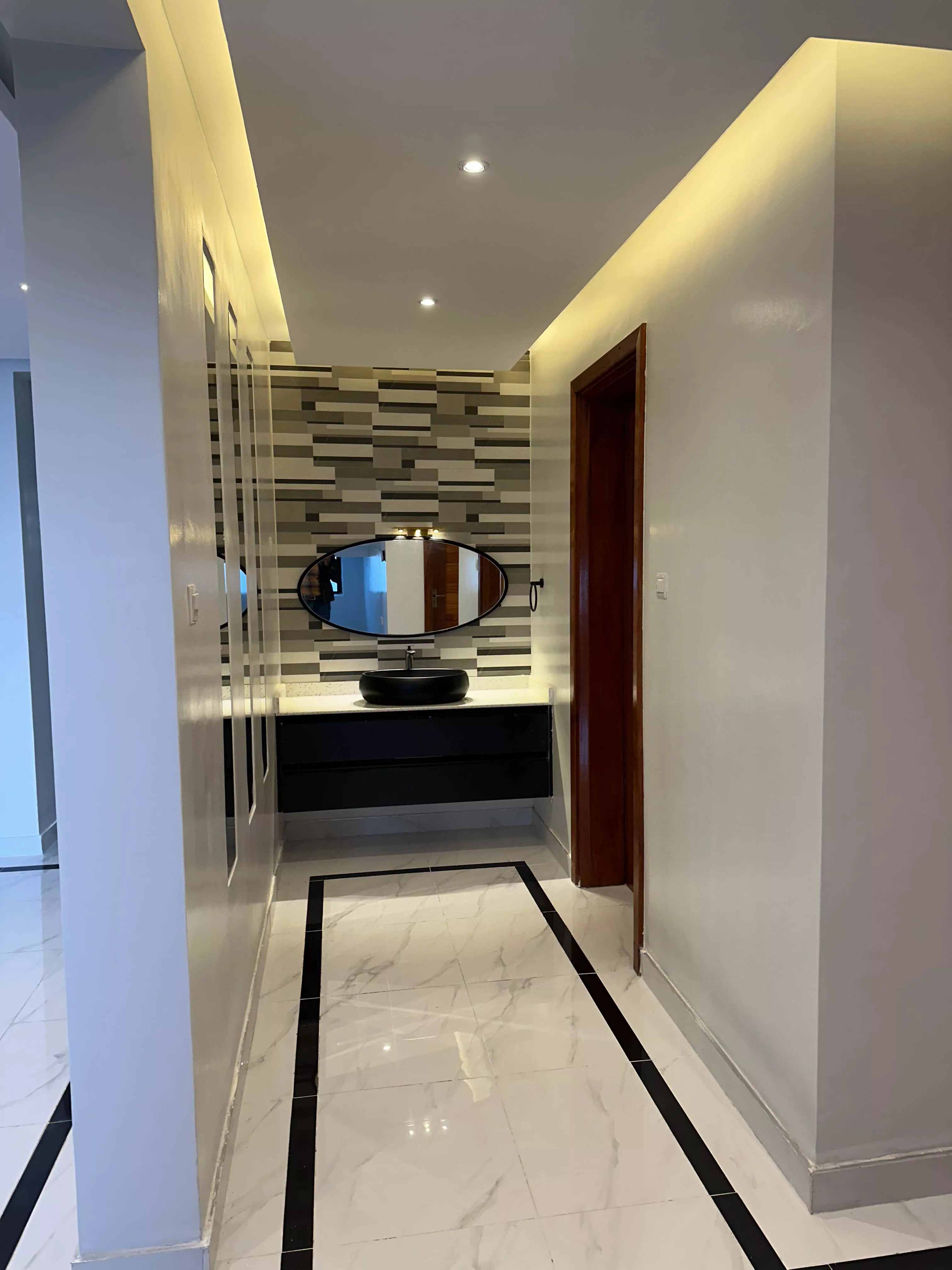 Plainsview Residence Gallery Image 5