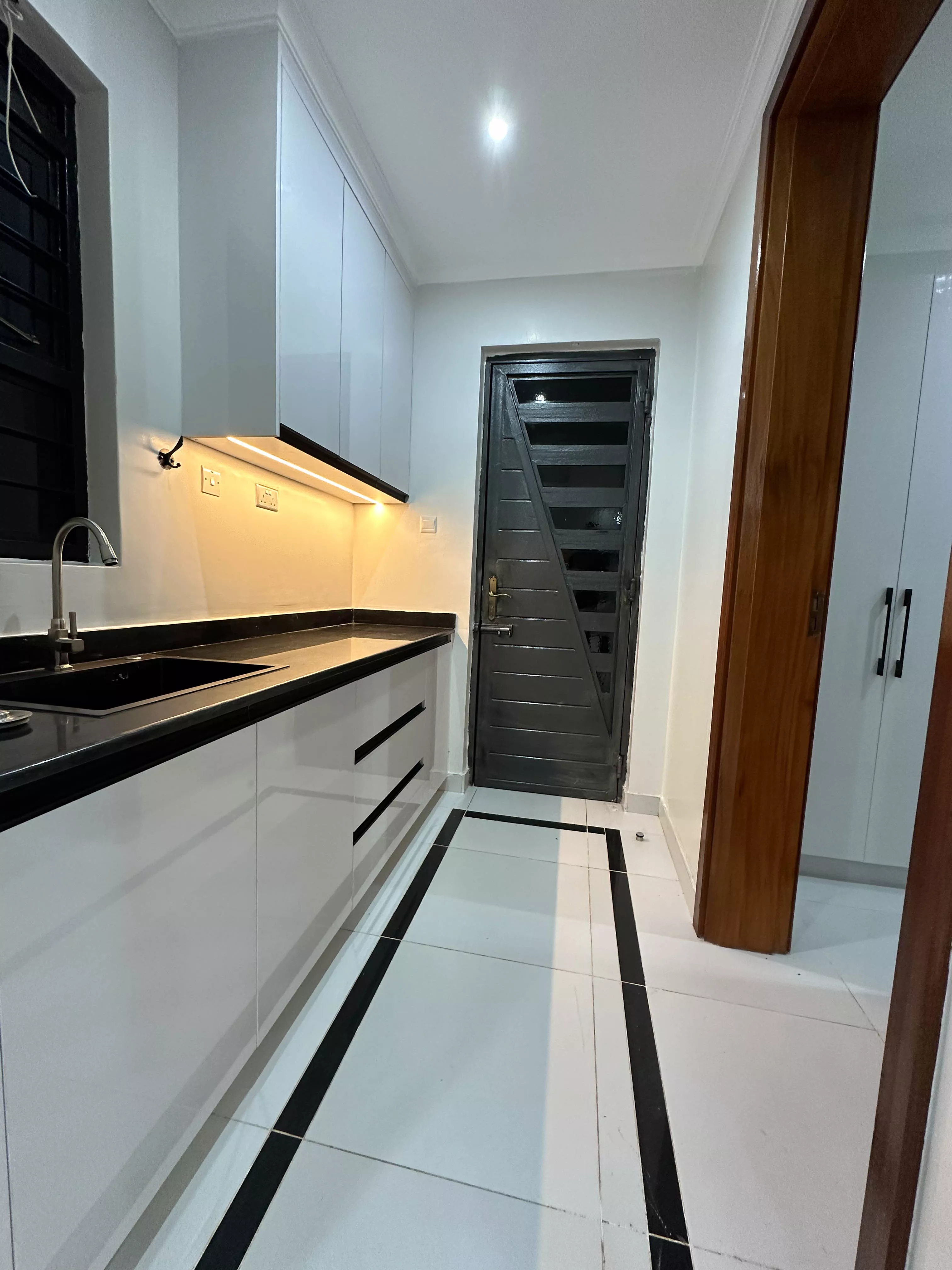 Plainsview Residence Gallery Image 29