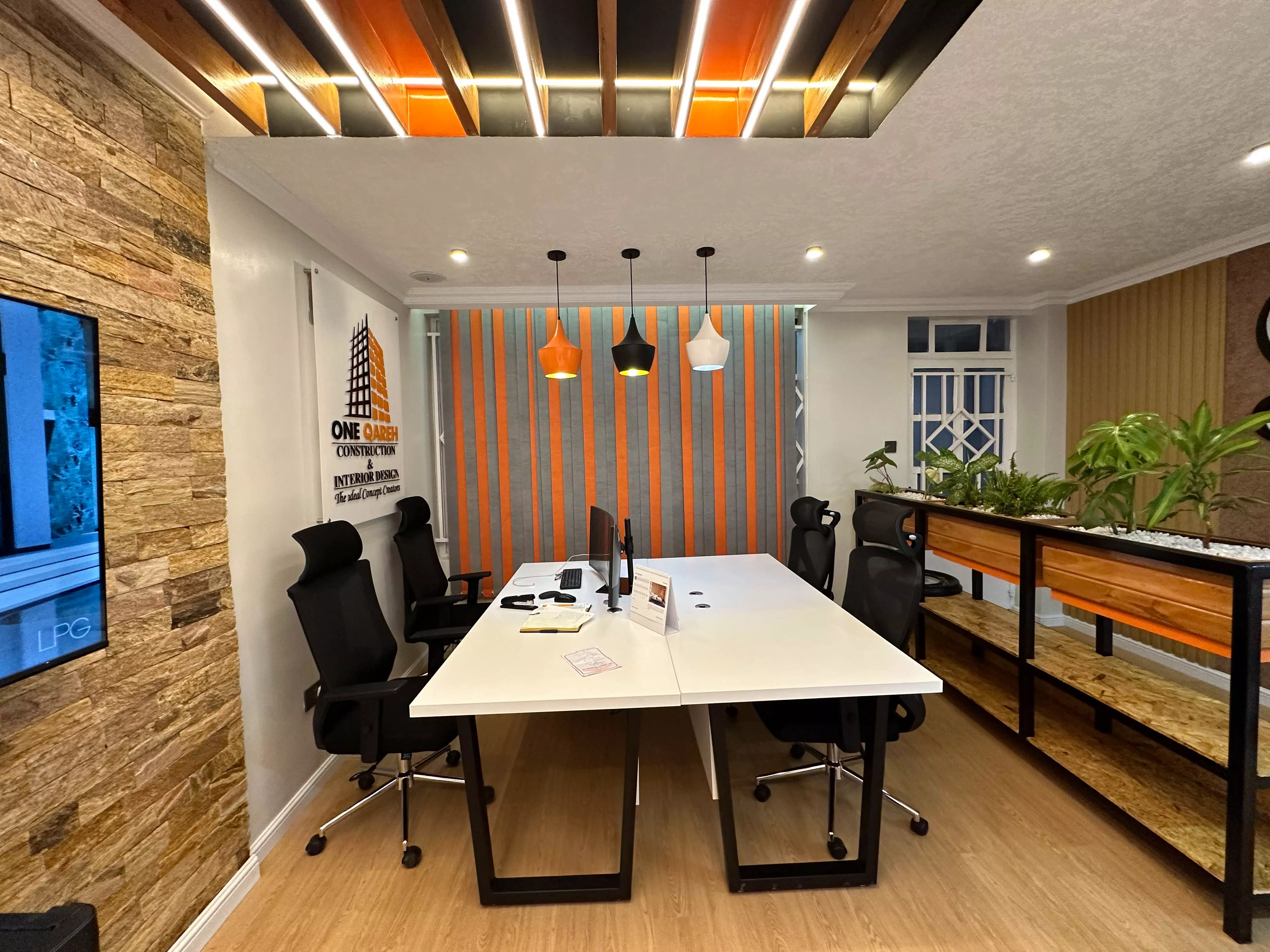 One Qareh Office Gallery Image 16