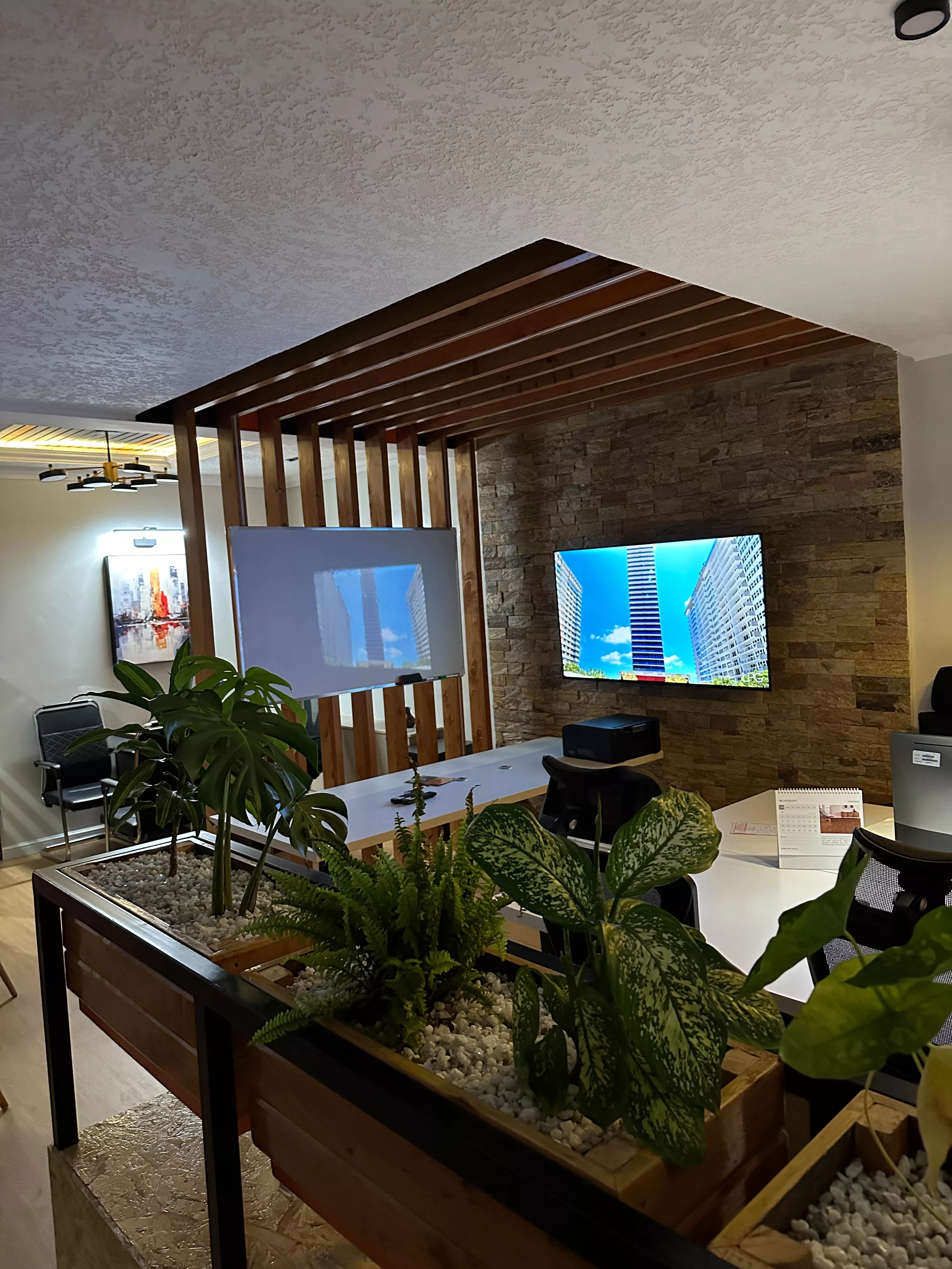 One Qareh Office Gallery Image 21