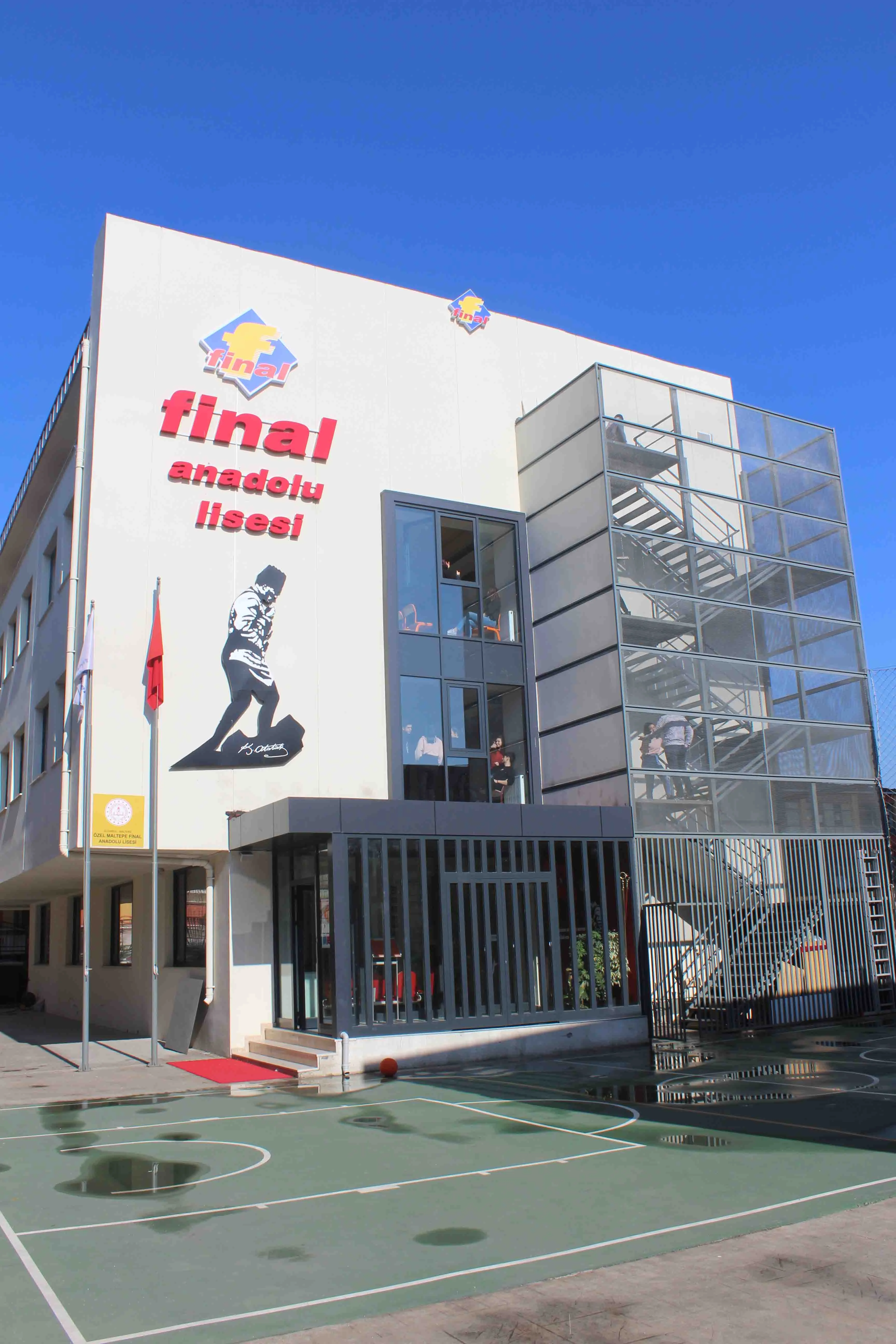 Dragos Final Okulları