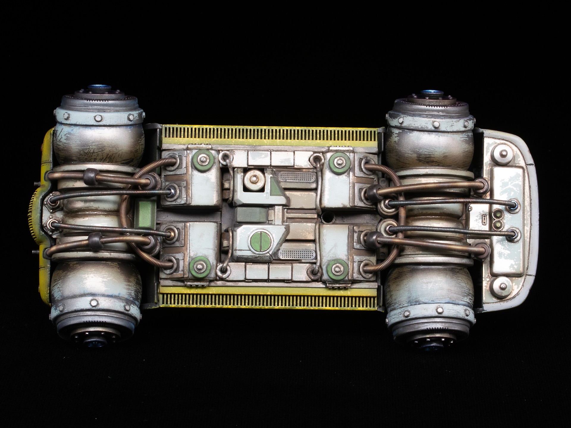 1:35 · "Opel Rasiermesser" (Straight Razor). Flying car in dieselpunk — фото 2 из 10