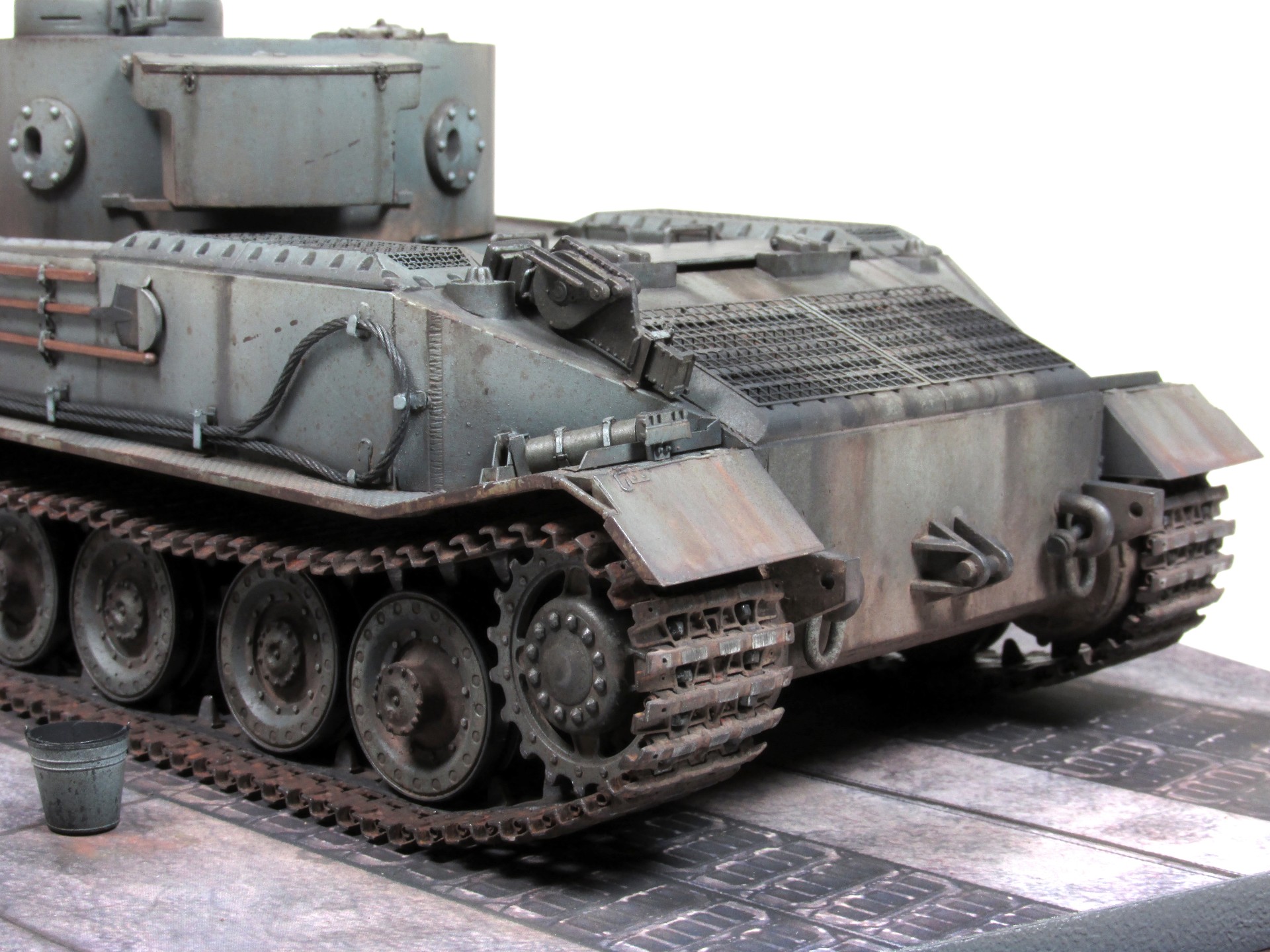 1:35 · PzKpfw VI Tiger (P) — фото 5 из 10