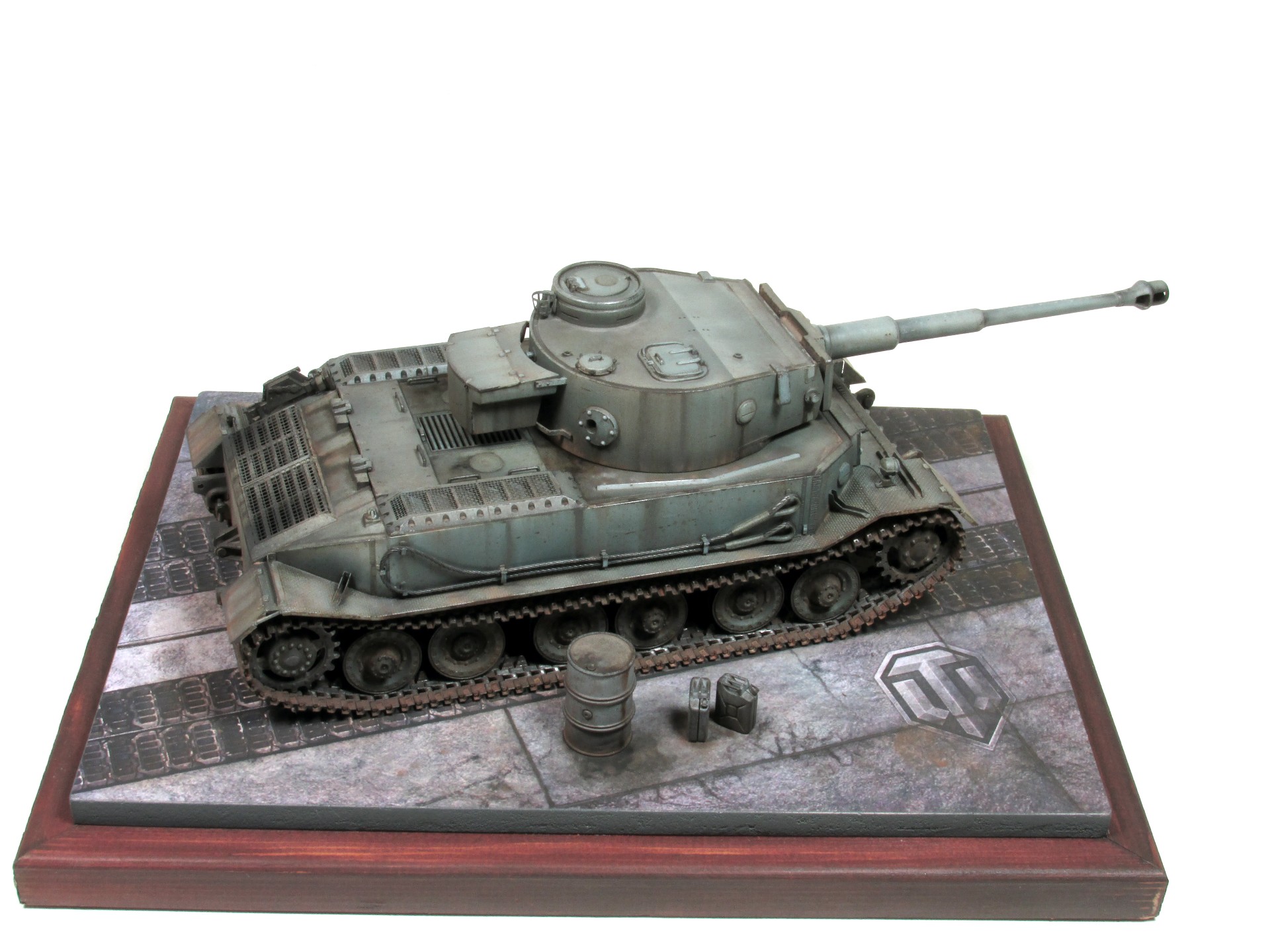1:35 · PzKpfw VI Tiger (P) — фото 4 из 10