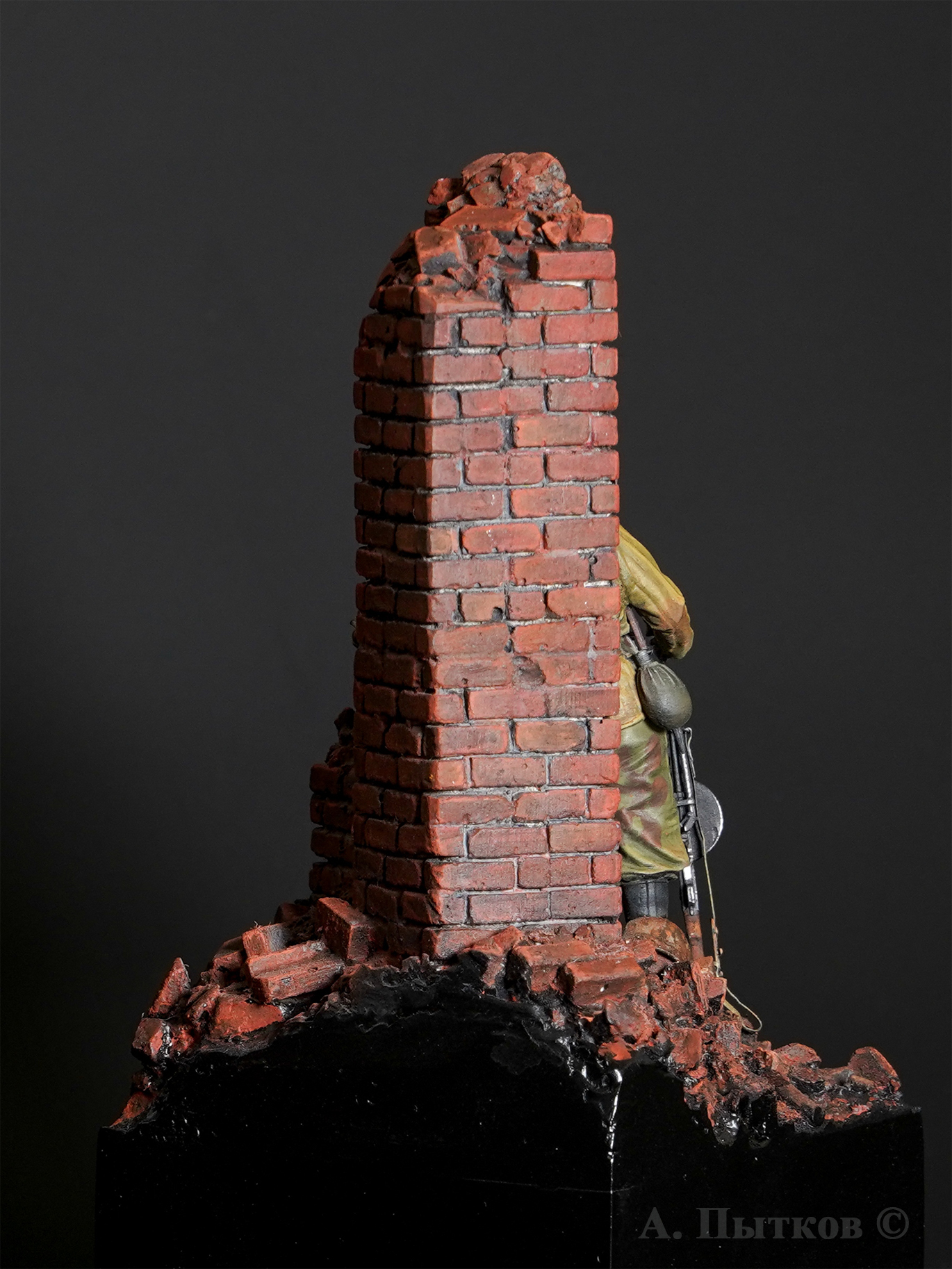 «Перекур...» Боец ШИСБр Красной армии, 1943-1945