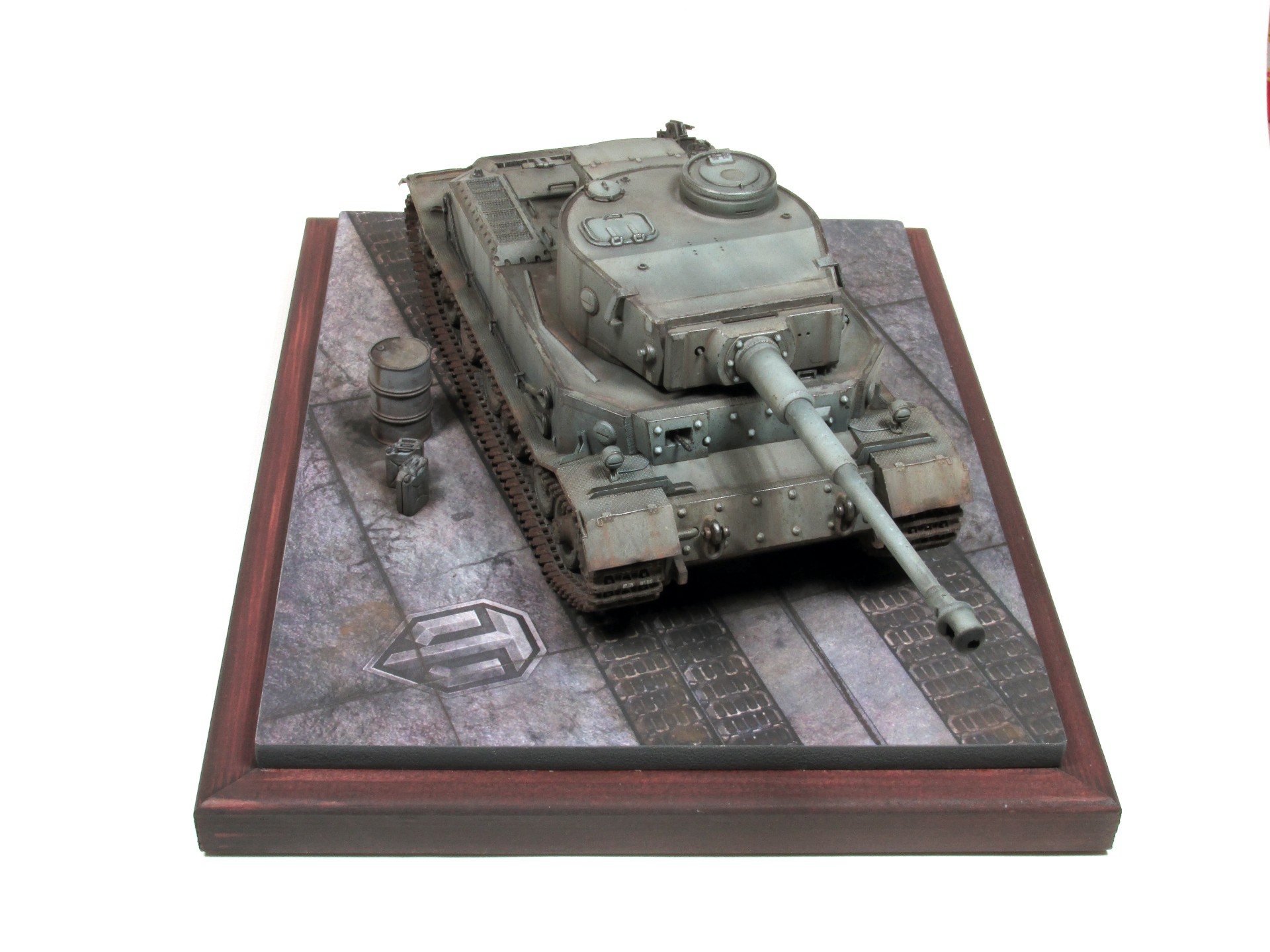1:35 · PzKpfw VI Tiger (P) — фото 6 из 10