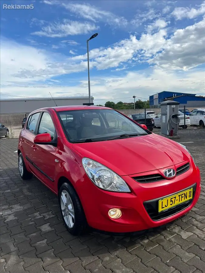 HYUNDAI I20 1.2 2009 GOD