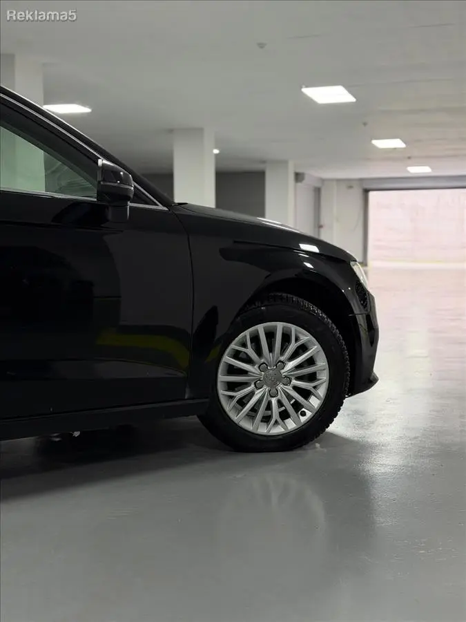 Audi A3 Sportback 1.6TDI S-Tronic 2014-Godina