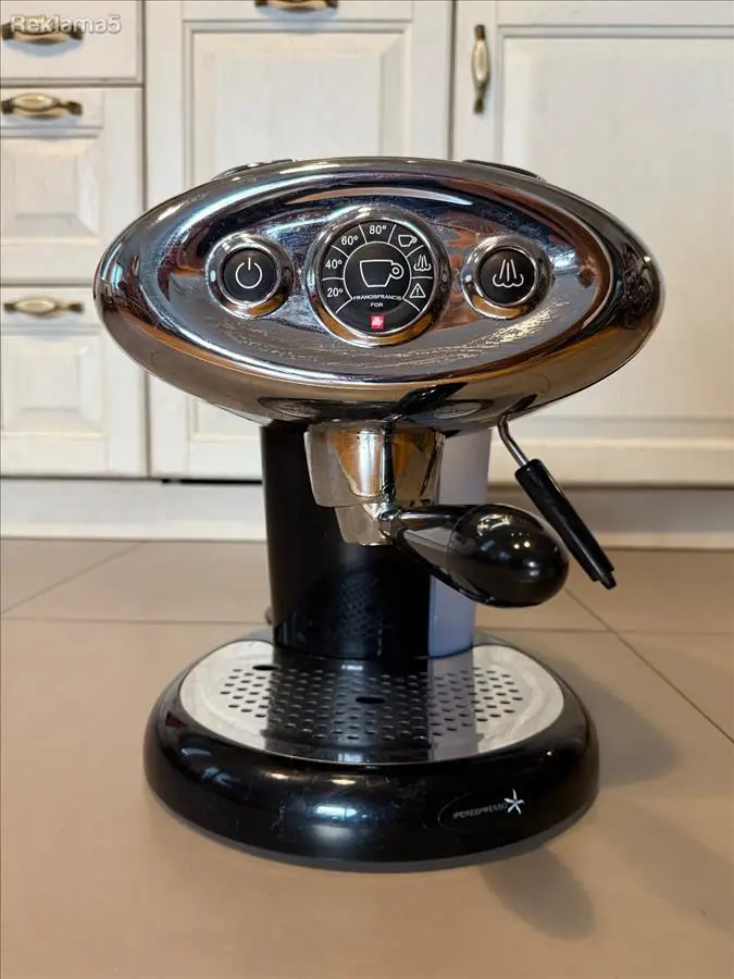 KAFEMAT Illy Francis Francis X7.1 80 eur