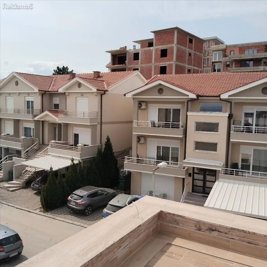 Продажба на луксузна вила во Караорман - Гевгелија