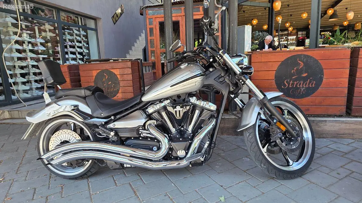 Yamaha Raider, 1.900cc , 100ks , со 6.000 км