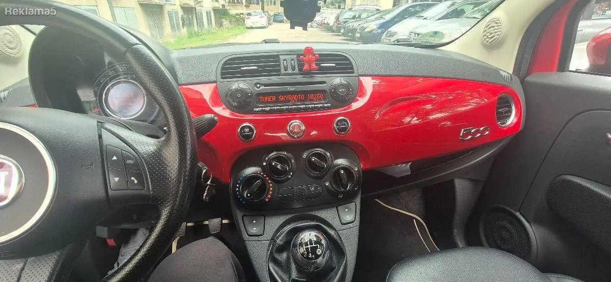 Fiat 500 perfektna sostojba