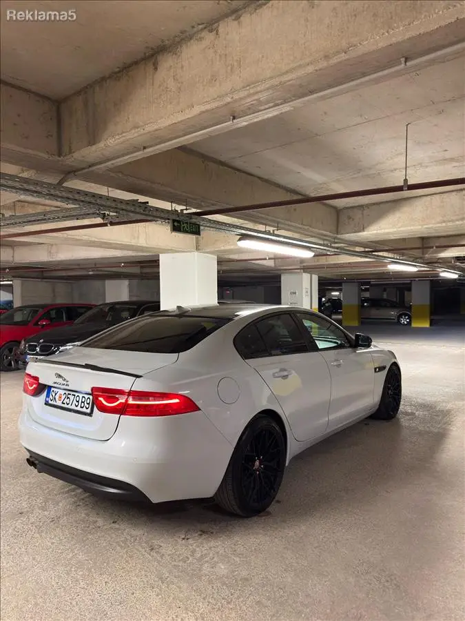 JAGUAR XE 2015