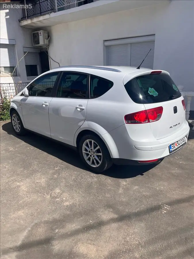 Се продава Seat Altea XL неувезена