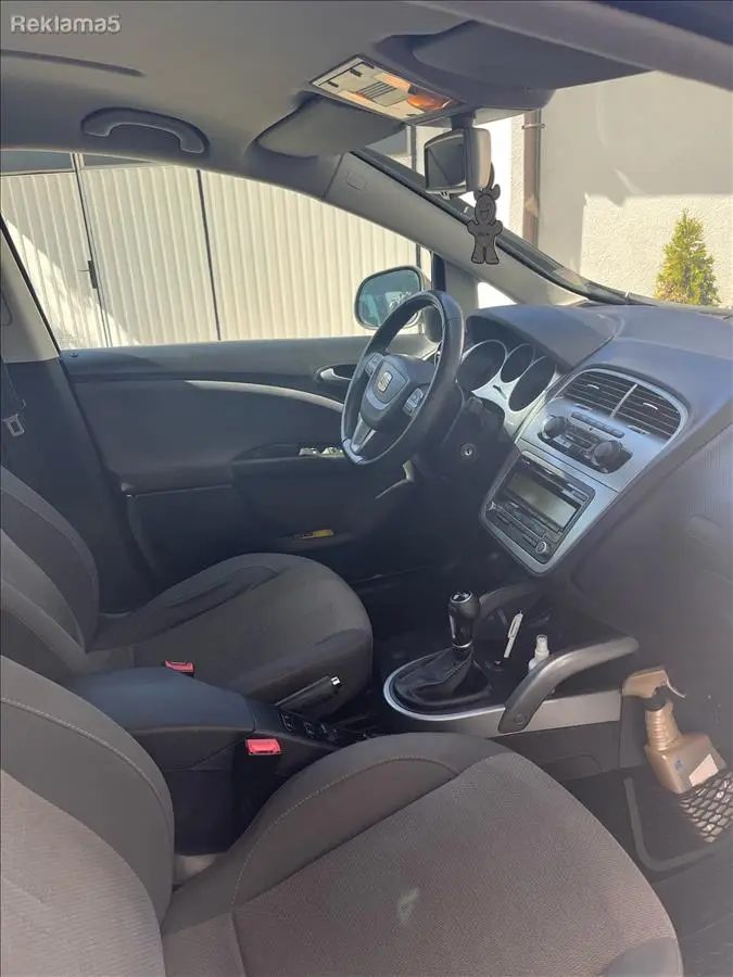 Се продава Seat Altea XL неувезена