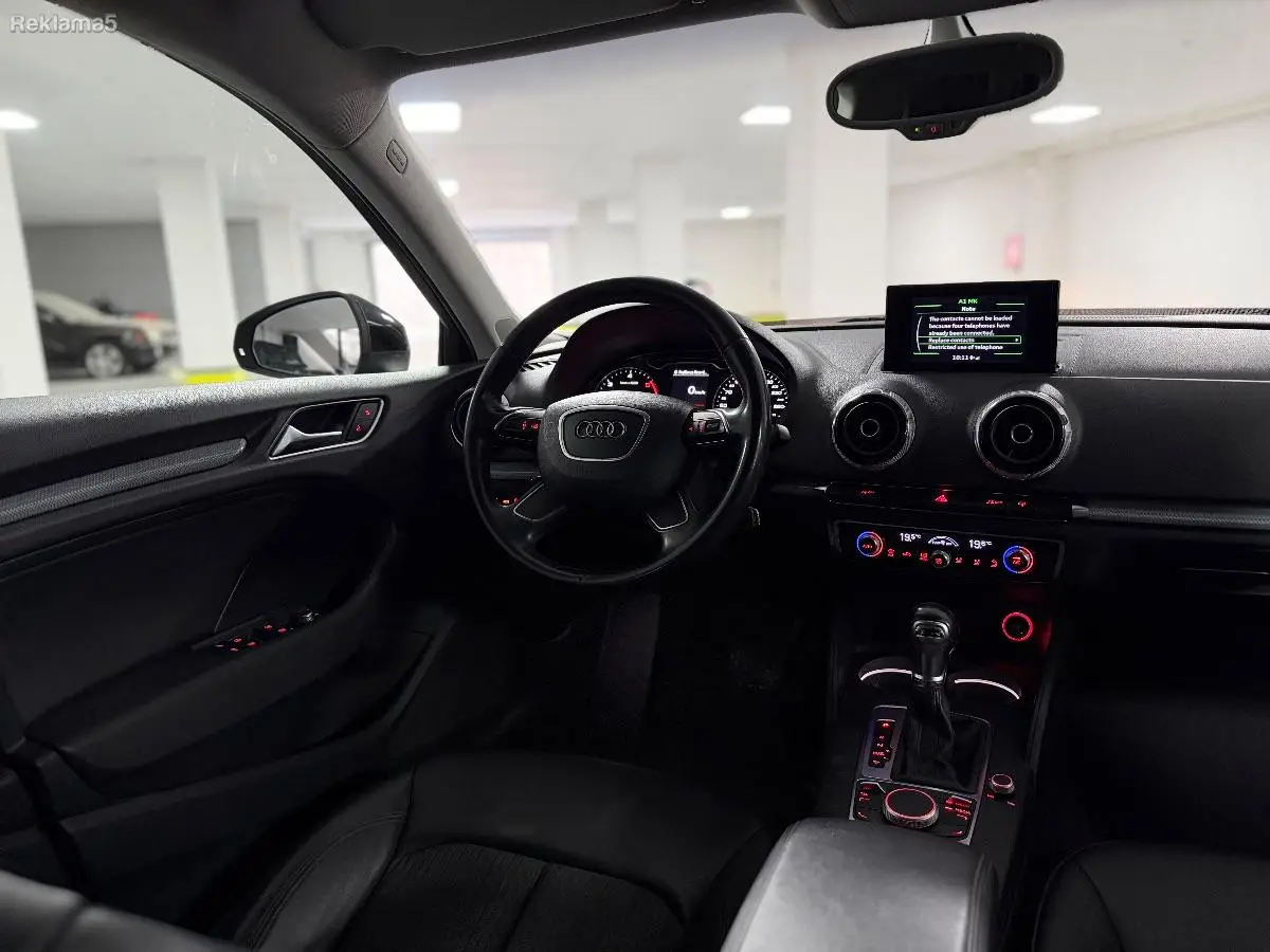 Audi A3 Sportback 1.6TDI S-Tronic 2014-Godina