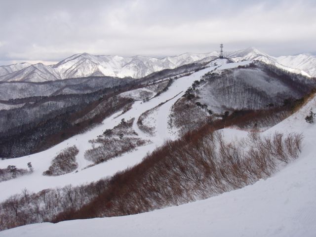 Wakabuna Kogen (わかぶな高原スキー場)