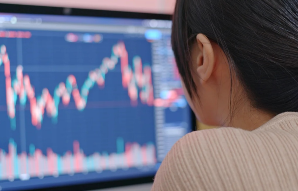 Battle Inflation with Freelancing: How Freelancers Benefit Businesses and Themselves