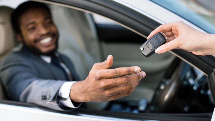 Simplifying Travel with Airport Parking and Car Transfer Service