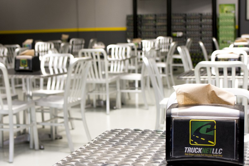Get Authentic Mexican Food at Truck Net Restaurant