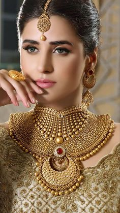 What Is the Process of Selling Gold Near Me?