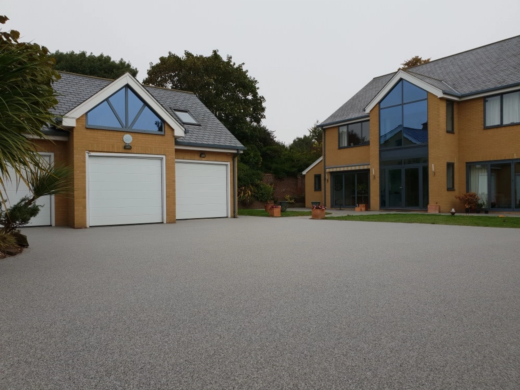 Enhance your home’s path with beautiful resin driveway