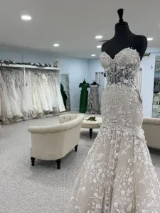 L&H Bridal RACK