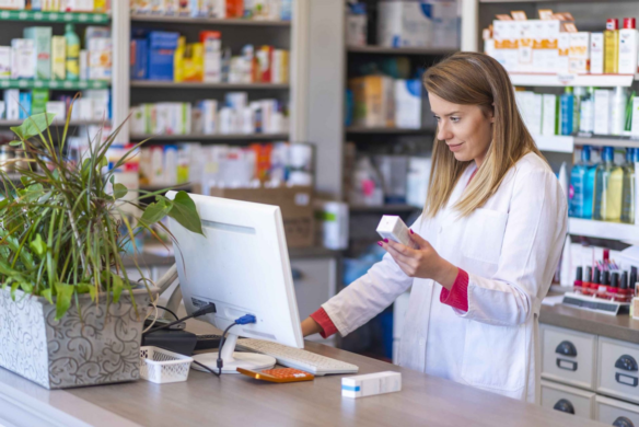 Managing Family Health: How Family Wellness Pharmacies Can Make a Difference