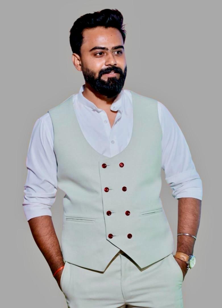 Who Is Vivek Shukla?