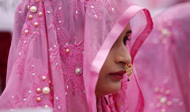 Maulanas who arrange the marriage of girls from other religions should be wise.