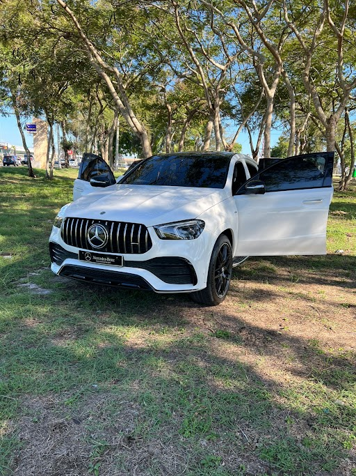 El mejor alquiler de autos en el aeropuerto de Santo Domingo | adonisrentacar.com
