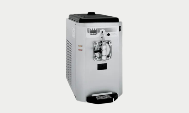 Precision and Perfection: A Professional's Guide to Frozen Beverage Machine Rentals