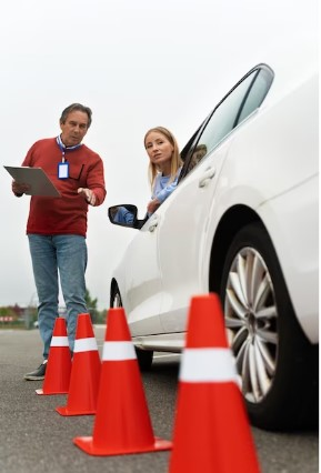 Unleashing the Power of 5-Hour Class Driving with Enas Driving School
