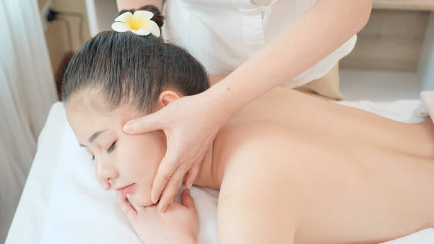How Lymphatic Massage Encourages Natural Body Cleansing