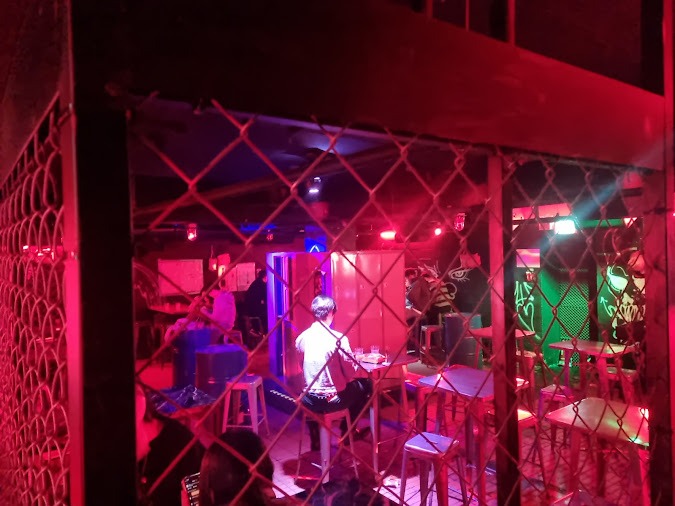 데빌DEVIL | Hongdae Bar / Pub