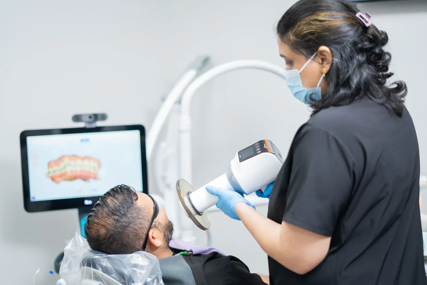 How Choosing The Right Dentist Improves Treatment Outcomes?