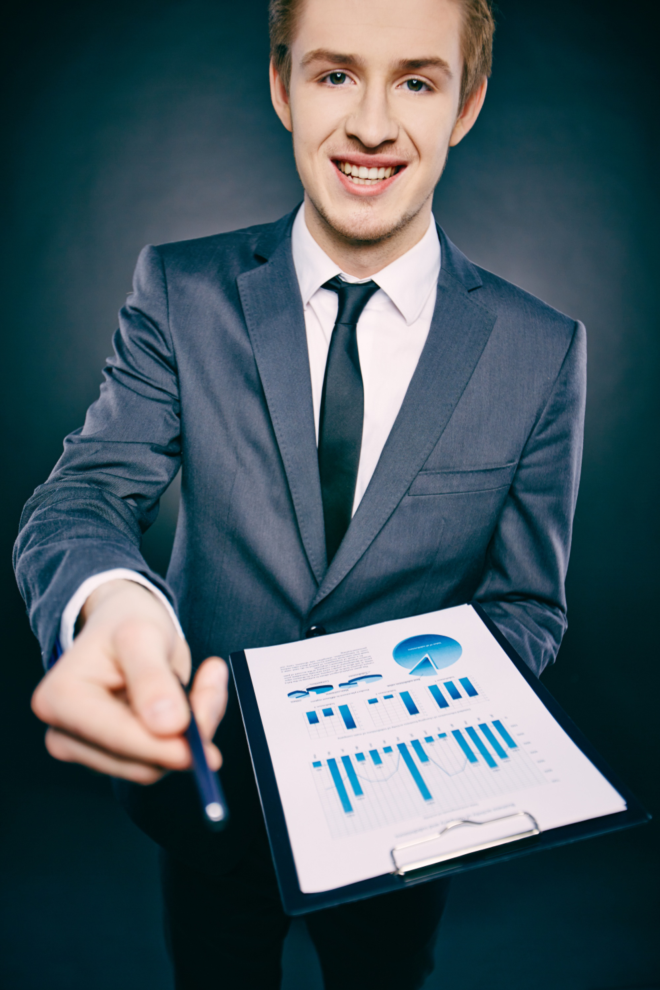 Choosing the Right Portfolio Manager: A Guide to Optimal Wealth Management Services