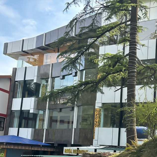 Looking for a Standard Hotel in Dhanaulti