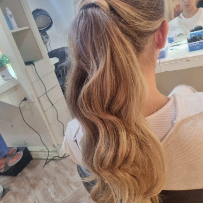 Hair Salon Near Me | Avanbeautylounge.business.site
