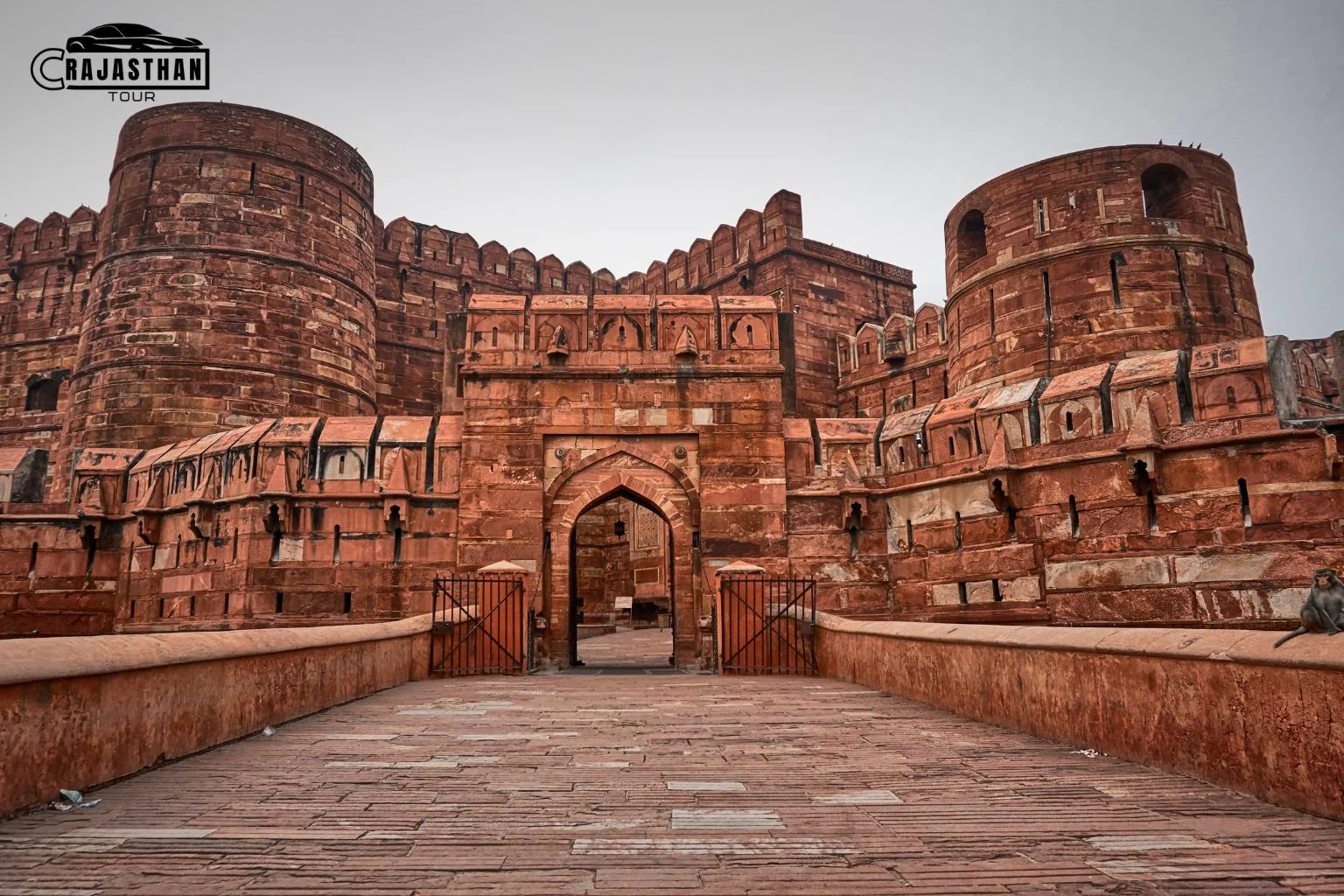 Jaipur to Agra Sightseeing Itinerary | Taj Mahal, Forts