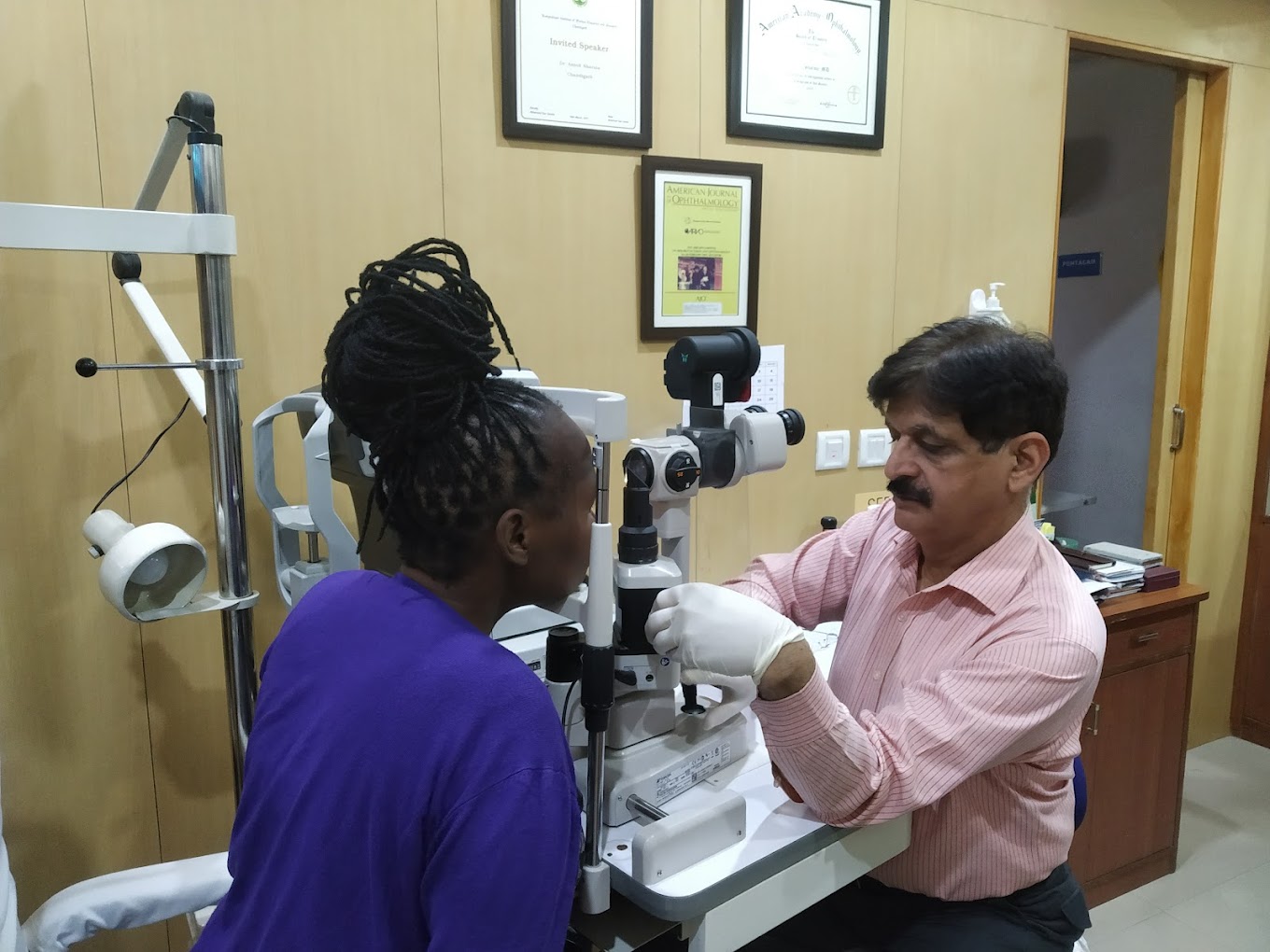Eye specialist in Chandigarh