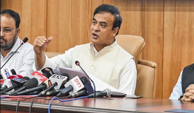 'Without NRC, Aadhar card will not be made in Assam', Himanta Biswa Sarma's big announcement