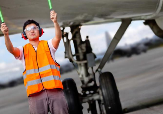 The best aviation services provider in Ground handling, Permits, Fuel