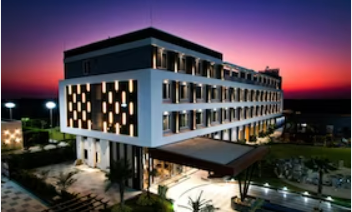 Discover Your Dream Getaway at Our Luxurious Resort