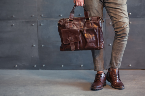 How to Find and Choose Leather Briefcases Based on Your Needs