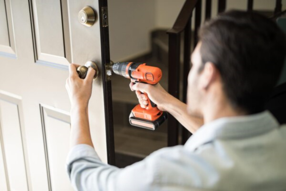 Why Should I Use a Cheap Locksmith Near Me? 