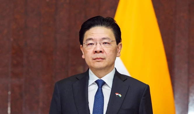 Ratan Tata has made a valuable contribution to Singapore's economic transformation: Prime Minister L