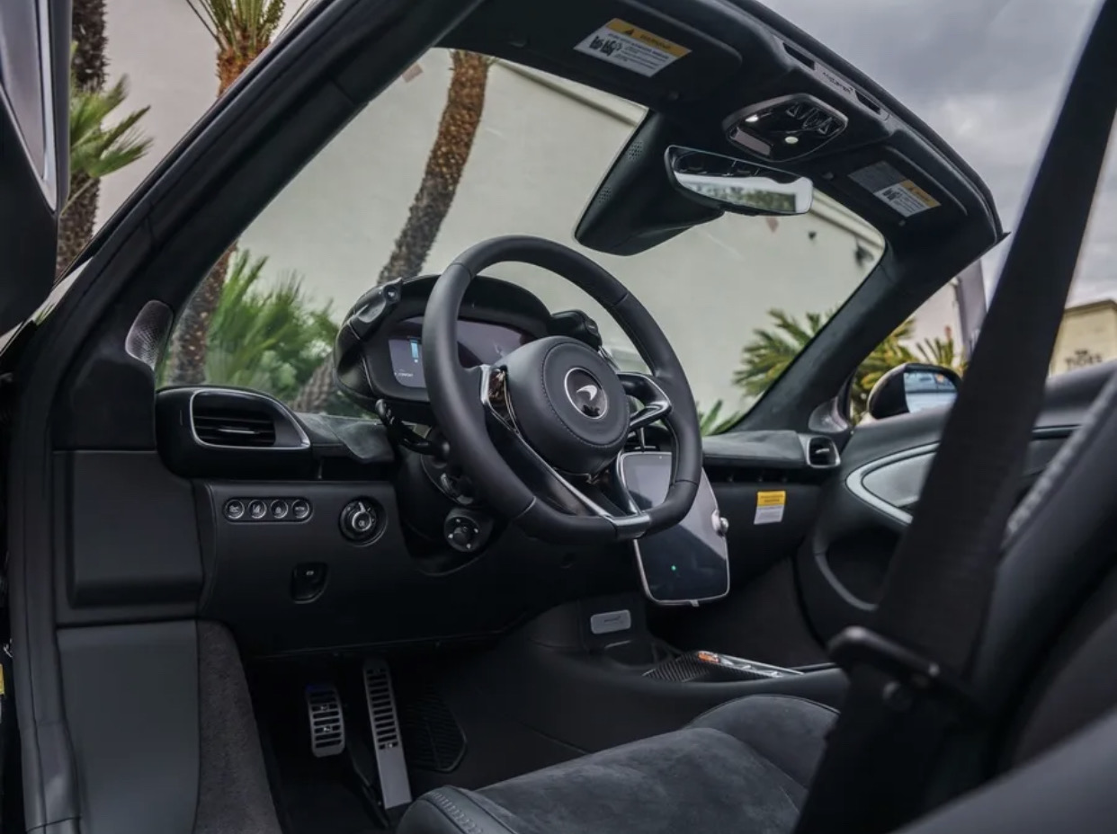 2026 Mclaren Artura performance 