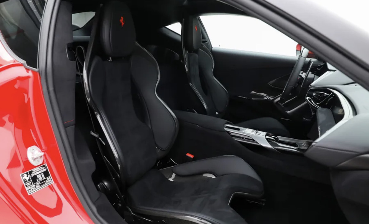 2025 Ferrari 12 Cilindri RWD